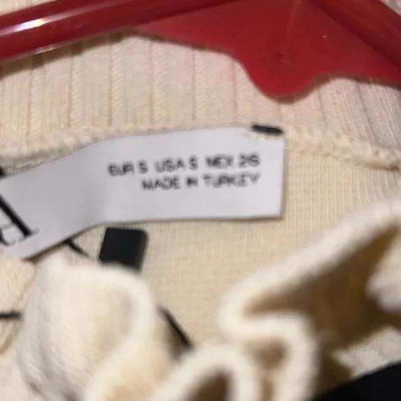 ZARA Knit Dress with Tie Elegant -Cream-Eggshell Sleeveless Dress with Black Bow - Picture 3 of 7